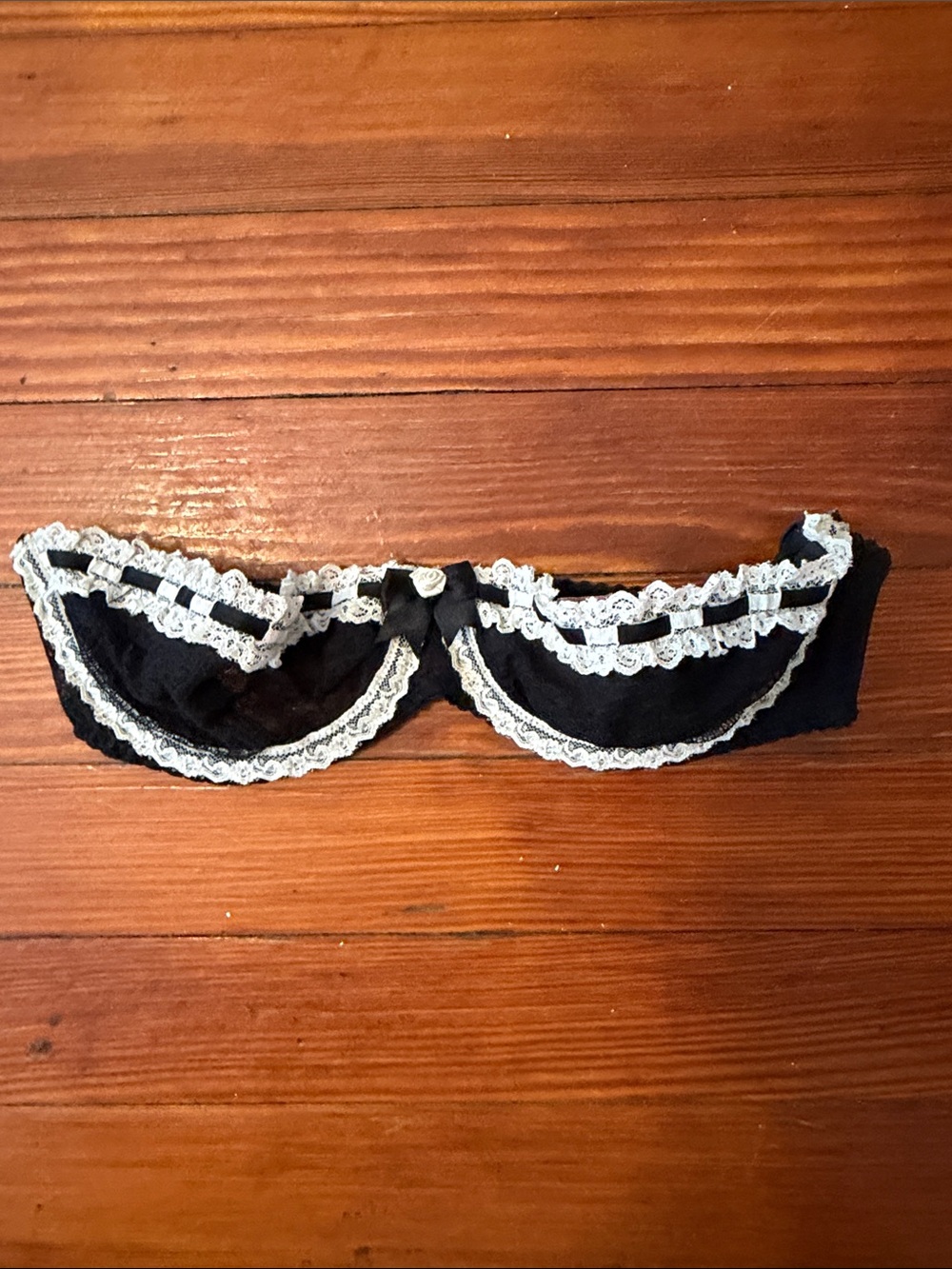 Agent Provocateur Black Strapless Bra with White Lace size 32D
